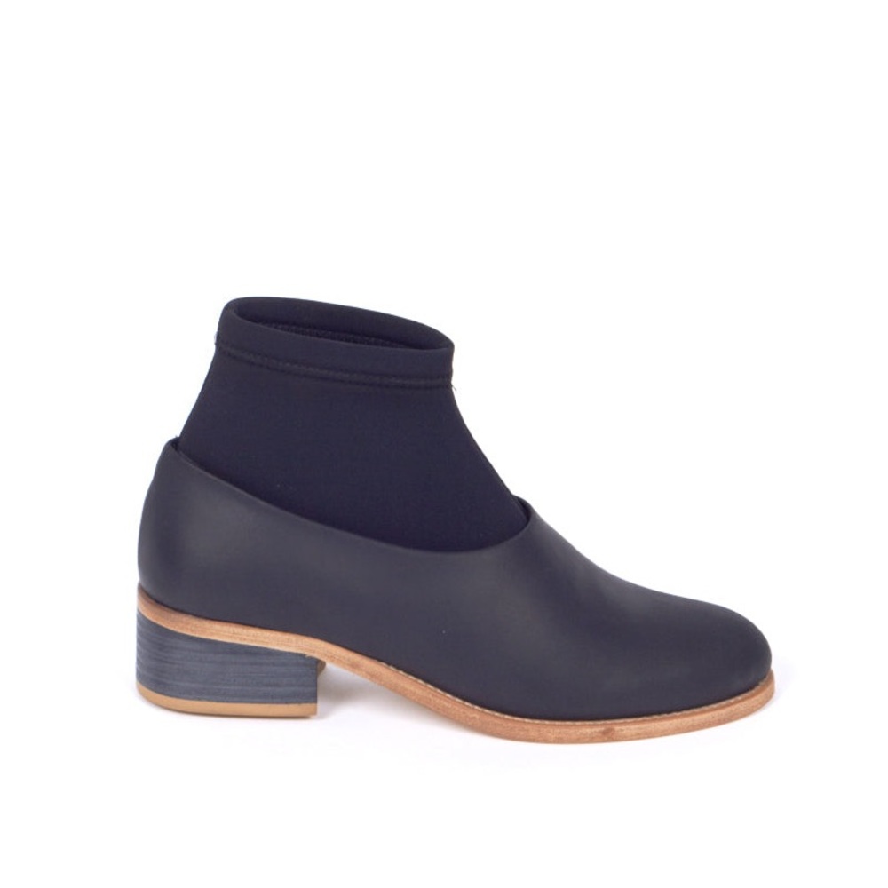 Reality Studio Bootie Black 38 (fits more like 37)